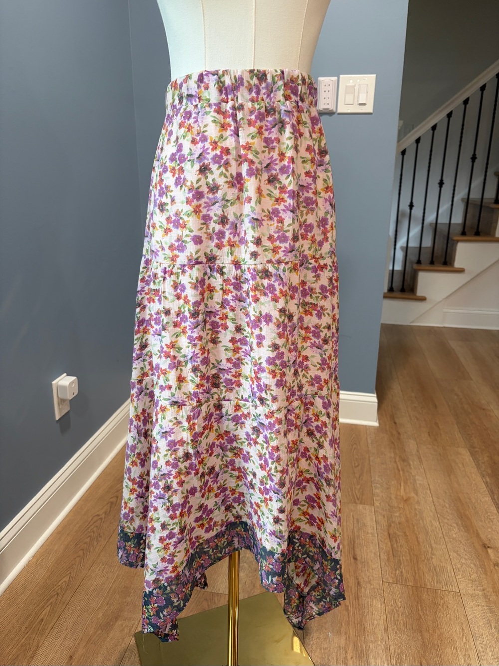 NWT Nanette Lepore Floral Handkerchief Hem Midi Skirt Size Large